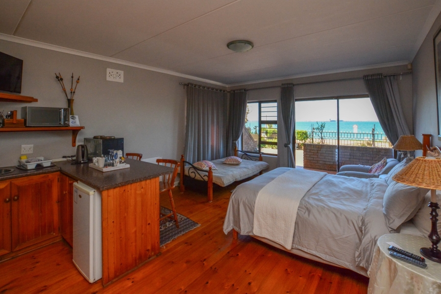 9 Bedroom Property for Sale in Saldanha Western Cape